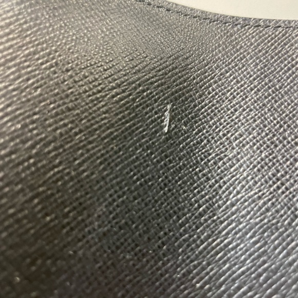 Louis Vuitton wallet - Picture 5 of 9